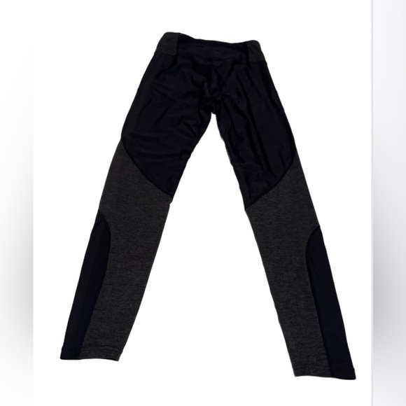 Free People Movement Gray & Black Women’s Leggings. Size Small - Picture 3 of 8